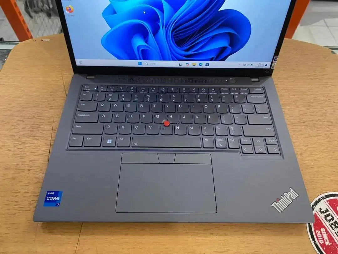 Lenovo ThinkPad T14 G4 Core i7Gen13 Ram 16GB SSD 512GB TouchscrenMulus - Image 2 of 10