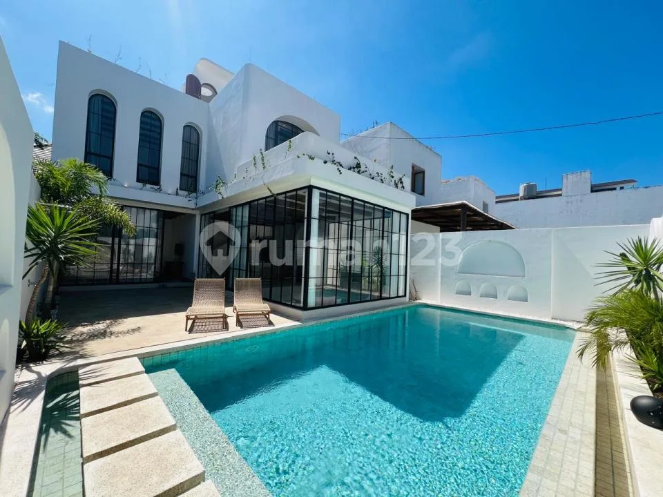 Ready For Rent Investment Brand New Villa 3 Bedrooms In Ungasan - Image 1 of 4