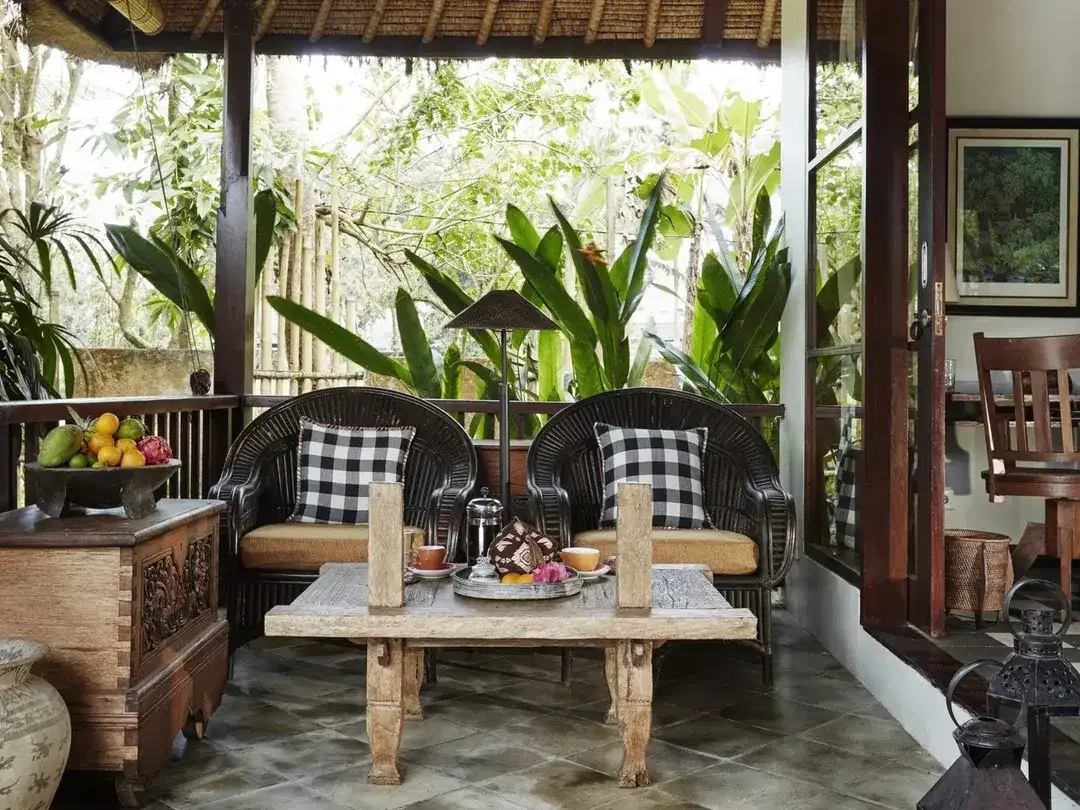 For Sale Villa on 8.160 Sqm of Land with Lush Widespread Views of Rice Fields and Green Valley - Image 9 of 10