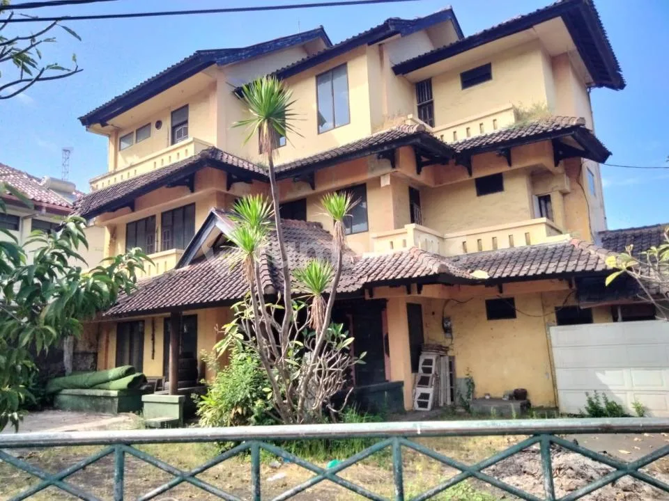 Gedung 3.Lantai Di.bypass.ngurahrai Denpasar - Image 4 of 4