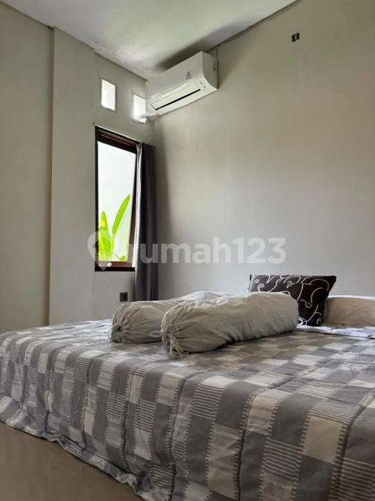 Disewakan Rumah Modern Lingkungan Sejuk Ramah Keluarga - Image 2 of 4