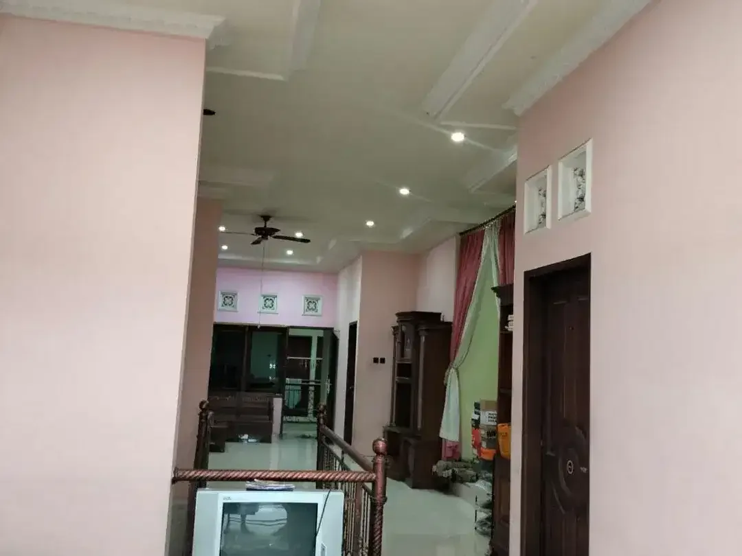 Rumah Minimalis Harga Sangat Terjangkau Area Strategis Pusat Kota - Image 3 of 10
