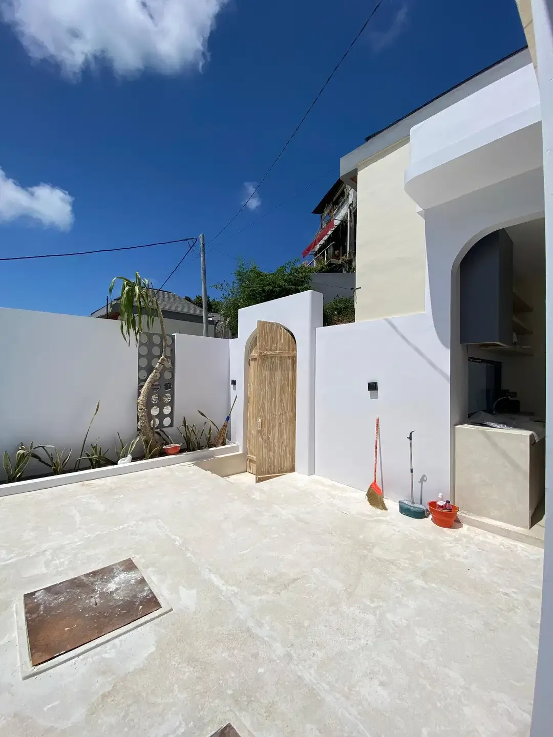 Ready New Villa bergaya Mediteranian ala Santorini di Cluster Elit - Image 5 of 10