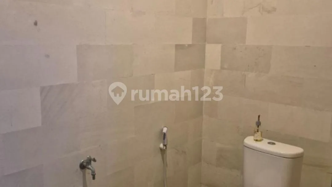 Rumah Semi Villa Tengah Kota di Pulau Ayu Denpasar - Image 3 of 4