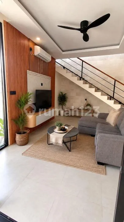 Yearly Rent Villa 3 Bedrooms Prime Sanur Location - Image 3 of 4