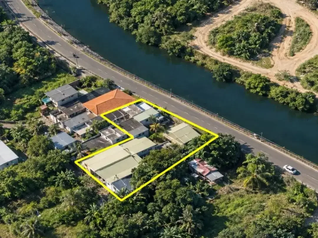DIJUAL LAHAN LANGKA & KOMERSIL  Pulau Serangan, Denpasar Selatan - Bali - Image 6 of 9