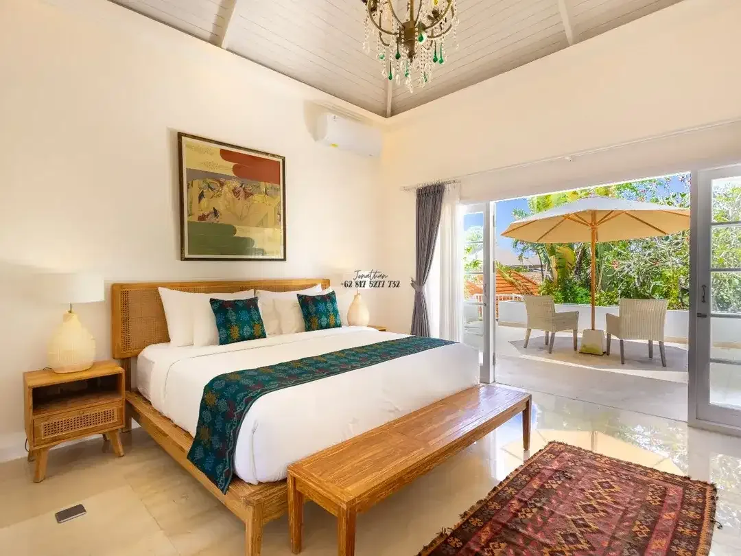 Luxury Villa 4 Kamar Tirta Akasa Sanur Dekat Pantai - VSSU - Image 8 of 10