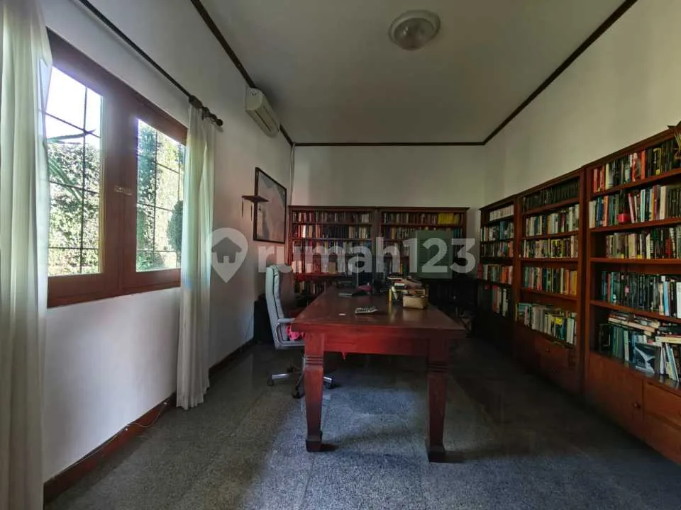 Villa Istimewa Lokasi Strategis Dekat Pantai Masceti, Gianyar - Image 4 of 4
