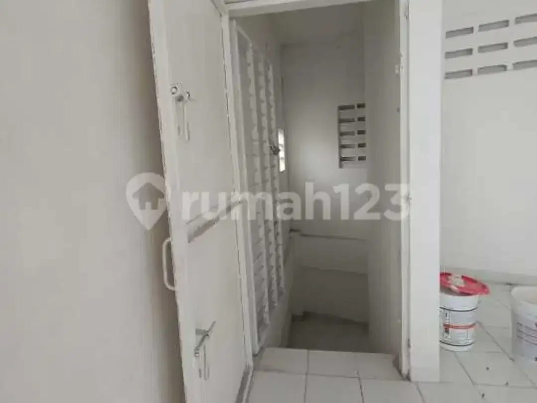 Jarang Ada, Ruko 2 Lantai Daerah Ramai Penduduk, Kampial - Image 7 of 8