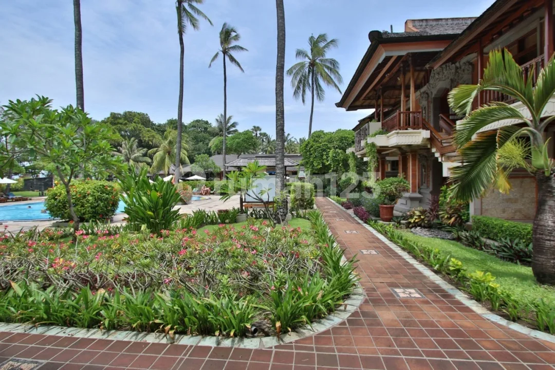 Beach Front Residence Apartemen Di Legian Bali - Image 2 of 4