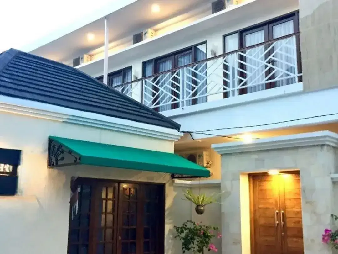 Guest House Exclusive For Sale, 6 mins to Berawa Beach - Image 7 of 8