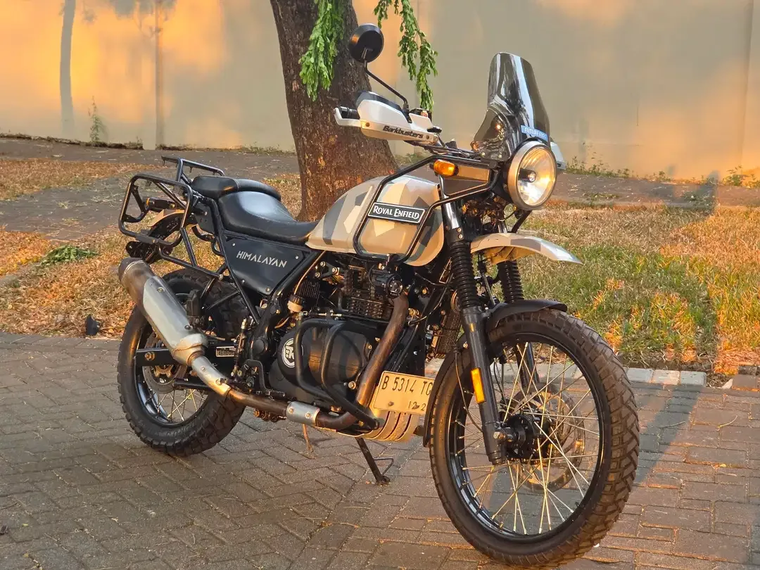 Moge Naked Royal Enfield Himalayan 411 Th 2020 ABS Siap Gas Turing - Image 1 of 9