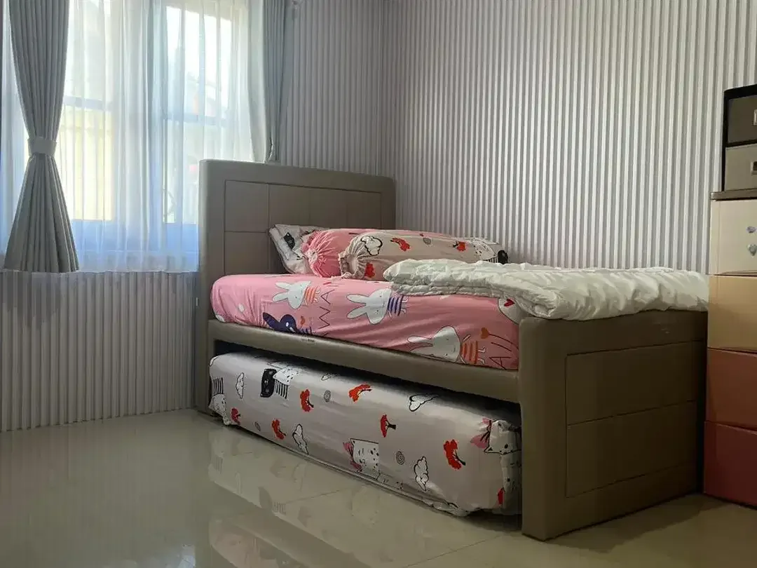 DROP PRICE FOR SALE BEAUTIFUL 4 BEDROOM HOME IN PURI GADING, JIMBARAN - Image 6 of 10