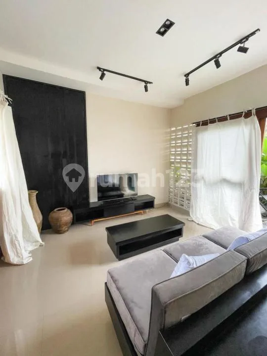 Villa Dijual Lokasi Kerobokan - Image 3 of 4