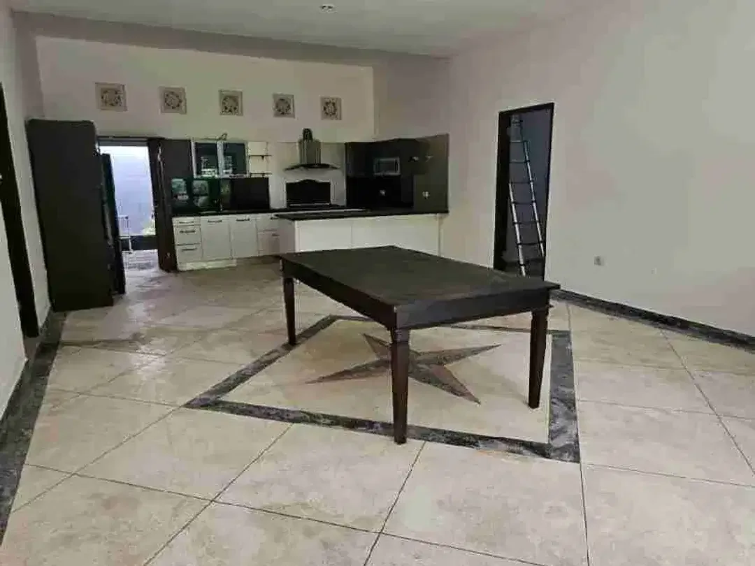 DIJUAL VILLA PANTAI SANUR, DENPASAR SELATAN - Image 1 of 10