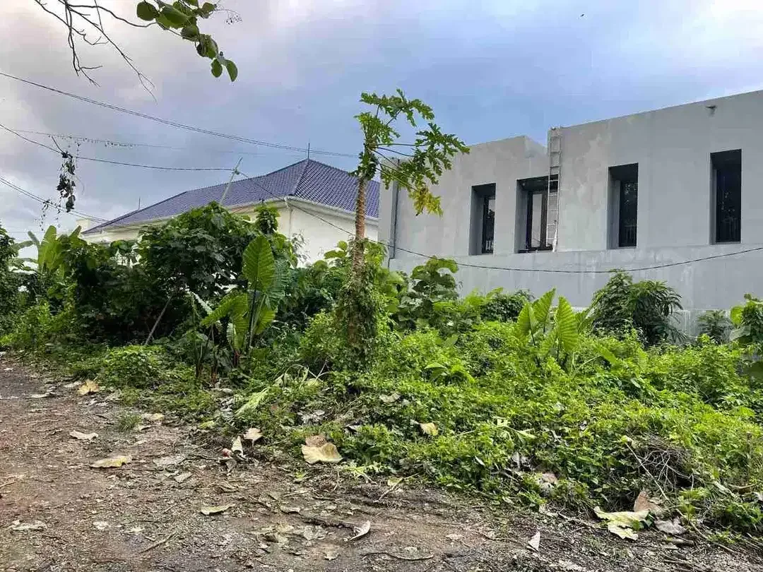Tanah Lingkungan Villa Mewah Munggu, 5 Menit ke Pantai Seseh - Image 2 of 8