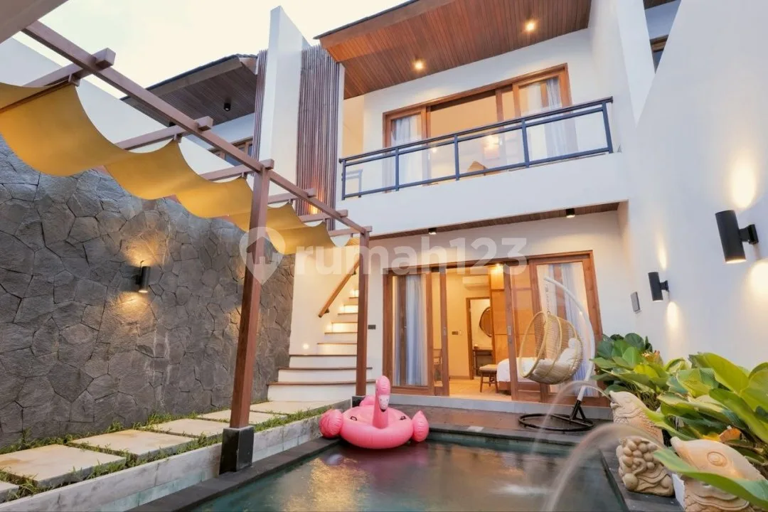 Freehold 2 BR Villa 133M2 - Buduk Near Canggu - Image 1 of 4