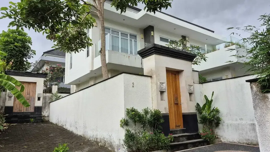 Dijual / Disewakan Villa Pererenan Bali - Image 1 of 10