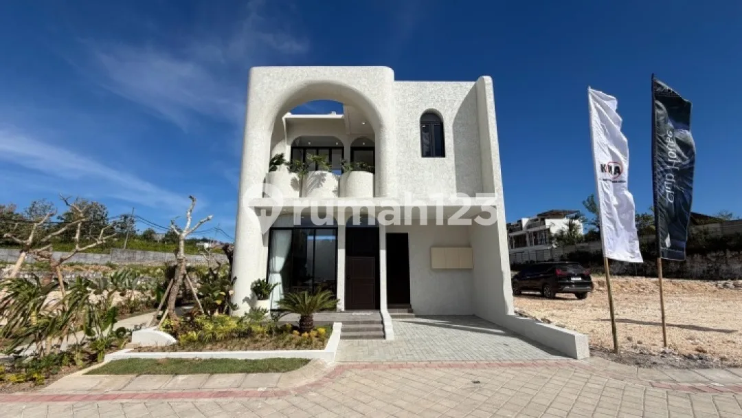Brand New Villa Jimbaran 3 KT, Pool Pribadi & Clubhouse - Image 1 of 4