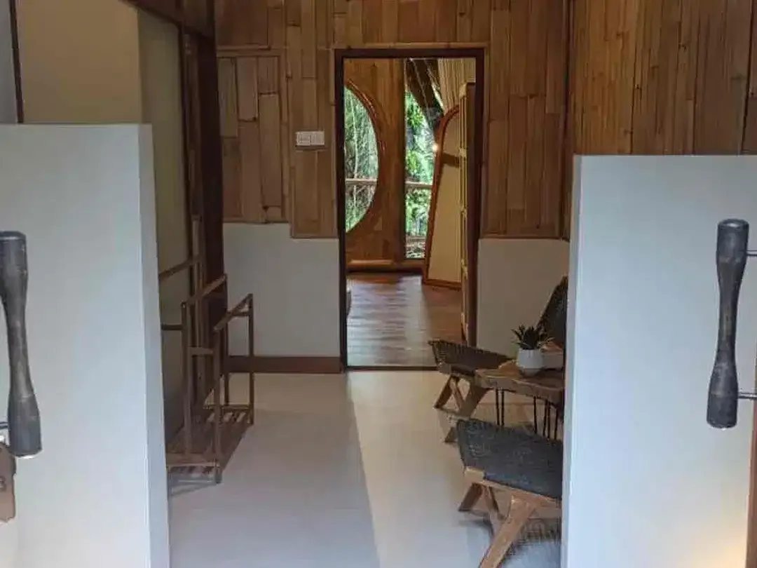 Bamboo Villa for Sale in Tegalalang, Ubud, Bali!
Details
- 5 units, 1BR villa - Image 3 of 6