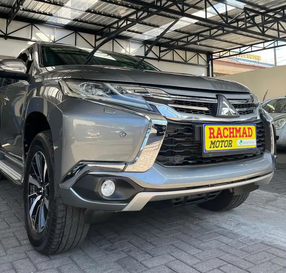 Mitsubishi Pajero Sport Dakar 2018 Abu - abu A/T 2.4cc Disel - Image 6 of 7