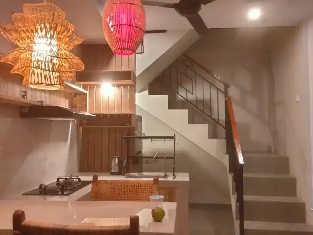 Modern 2-Bedroom Fully Furnished Villa For Rent In Munggu, Badung - Image 10 of 10