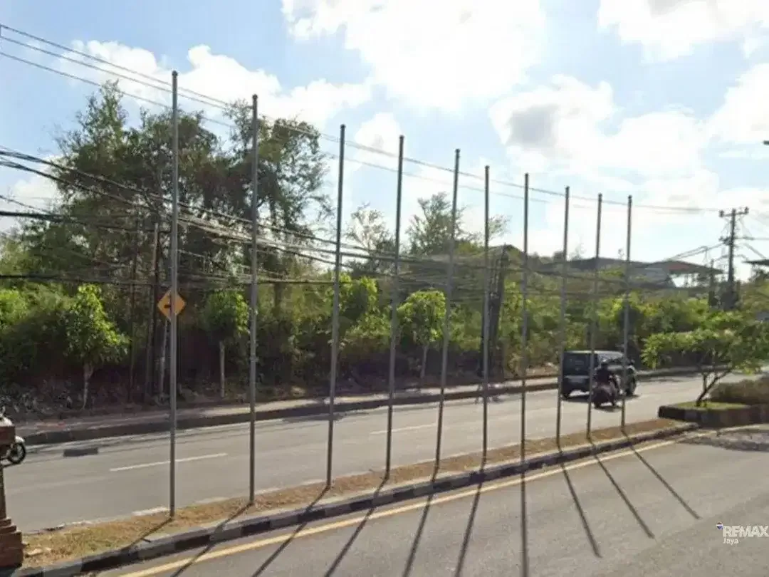 Tanah bagus dipinggir jalan by pass, dekat tol Nusa Dua. - Image 4 of 5