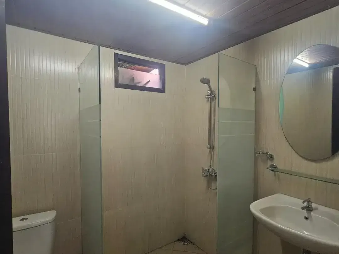 Villa Bali Tropis 3 Kamar dengan Bale Dijual di Balangan, Jimbaran - Image 7 of 10