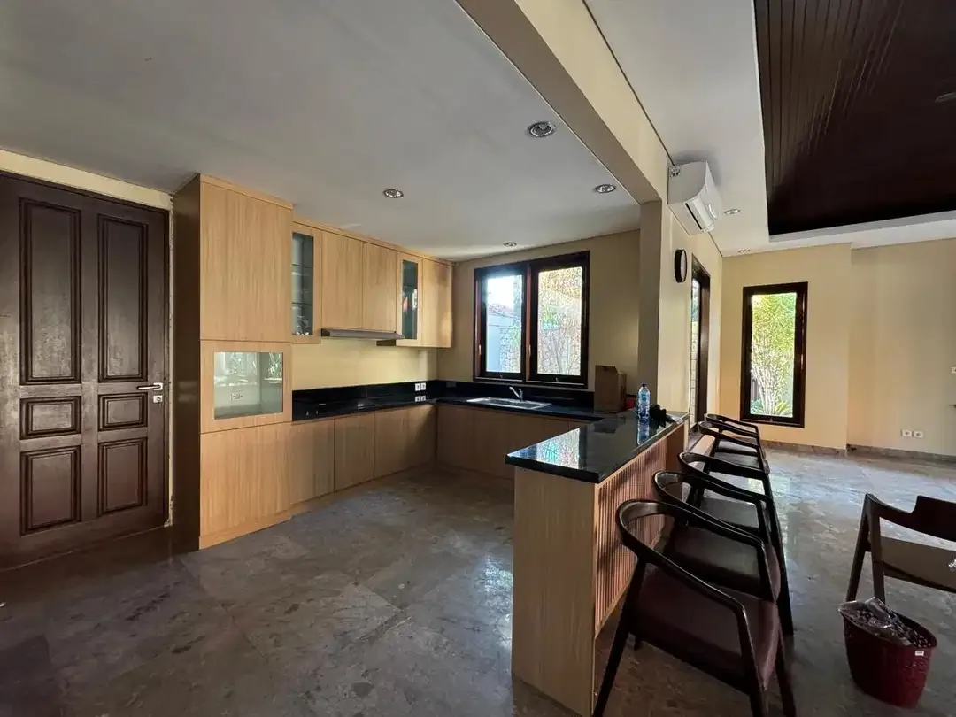 DIJUAL VILLA BALINESE STYLE NUSA DUA BALI - Image 9 of 10