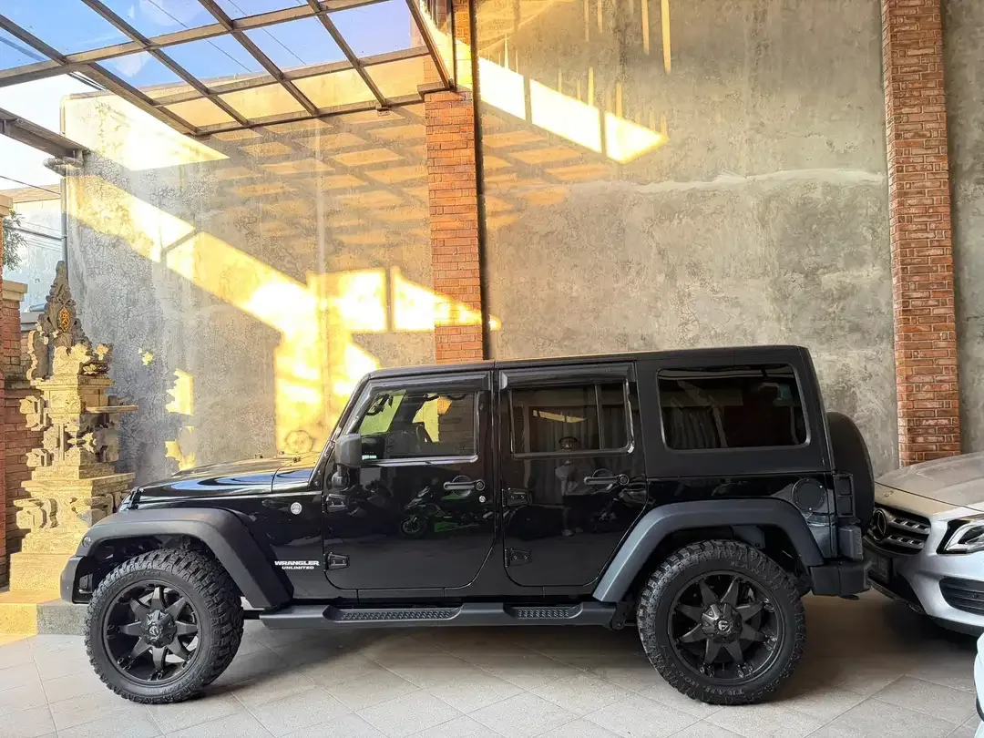 Jeep Wrangler JK Renegade 2012 - Image 3 of 7