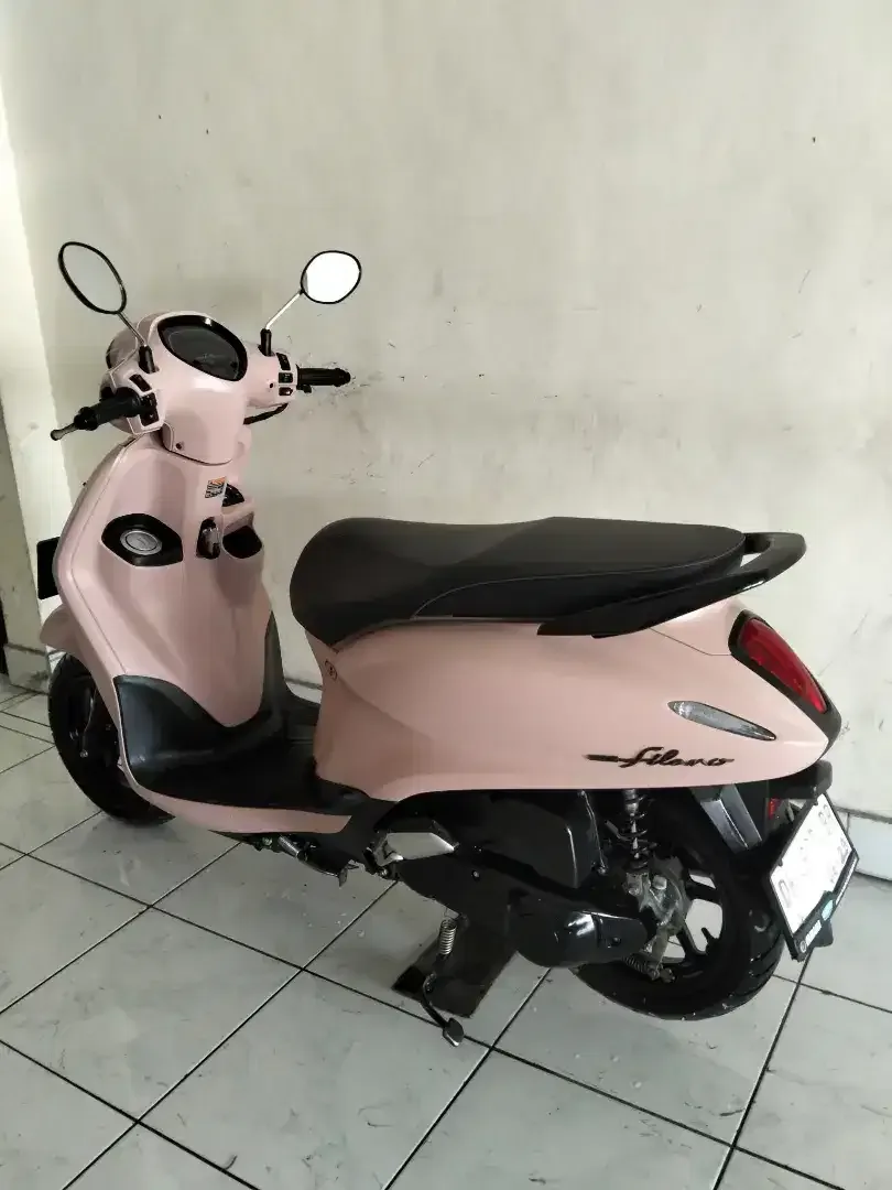 DP 3,5 JT / BUNGA MENURUN 2% / HONDA PCX 160 ABS TAHUN 2023 - Image 1 of 8