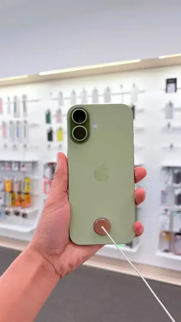 Ready iPhone 15 dan 16 Kredit Cuman KTP - Image 3 of 3