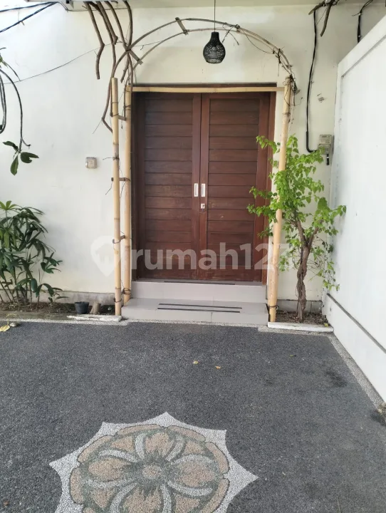 K768 Sewa Rumah Jalan Intan Permai Kerobokan Kuta Badung Bali Dekat Denpasar Seminya Canggu Dalung - Image 2 of 4