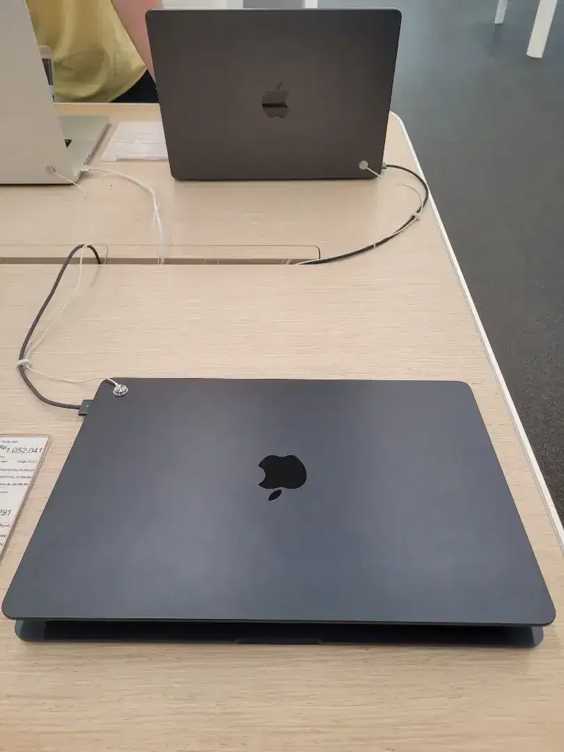 Promo MacBook M5 cicilan ringan tanpa DP tanpa biaya admin - Image 4 of 4