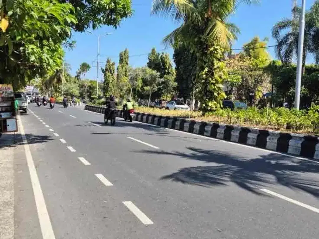 DIJUAL TANAH SUPER KOMERSIAL  DI JALAN SUDIRMAN DENPASAR BALI - Image 2 of 2