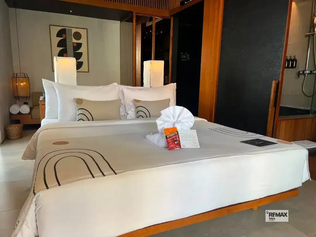 Luxury Strata Title Apartment With Private Pool For Sale In Berawa - Image 7 of 9