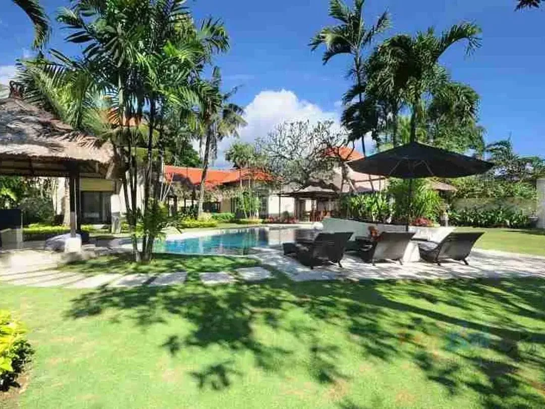 Villa Balinese Premium Dekat Pantai Seminyak - Image 10 of 10