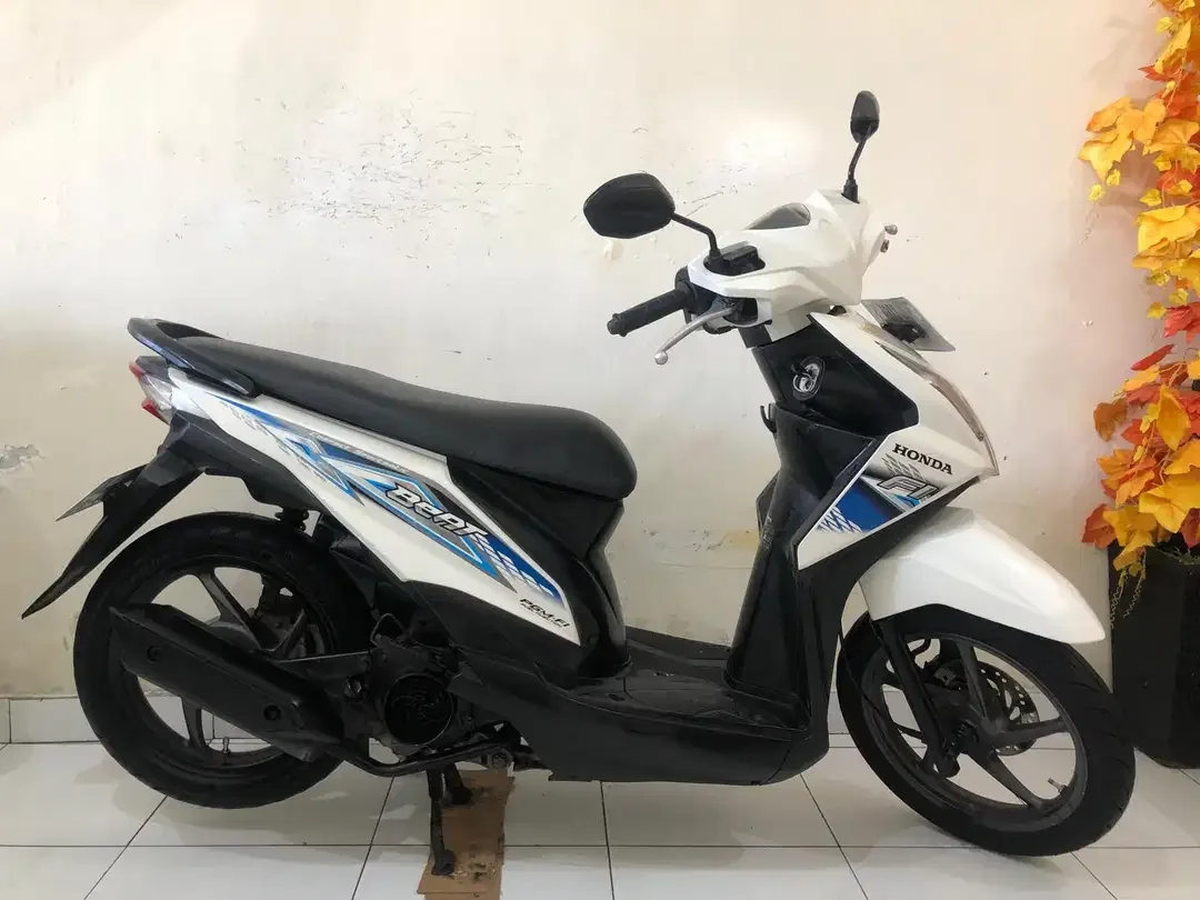 Honda Beat Fi Th.2014 putih!! - Image 1 of 8