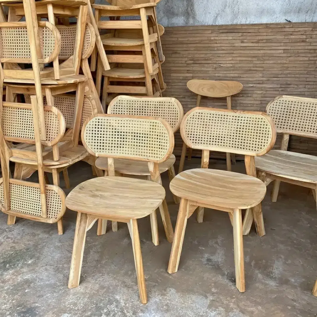 Kursi Cafe Kacang Rotan Makan Restoran Kayu Jati [Non Finishing] - Image 2 of 3