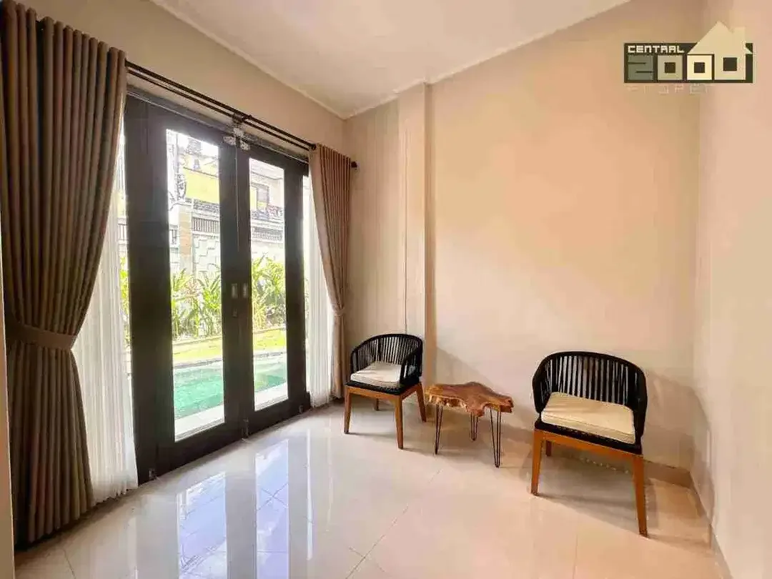 Dijual Rumah Dengan Kolam Lokasi Premium Umalas Bali - Image 7 of 10