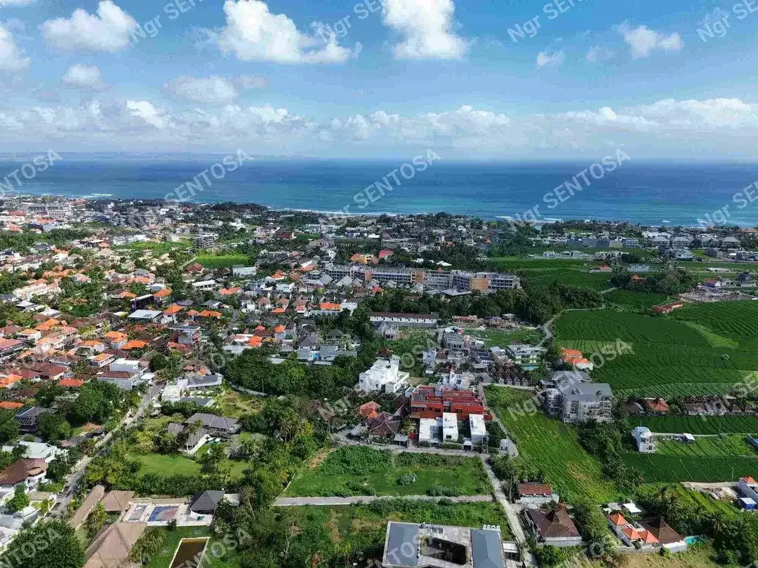 Tanah Pererenan 800 Meter Pantai lingkungan mewah murah - Image 3 of 10