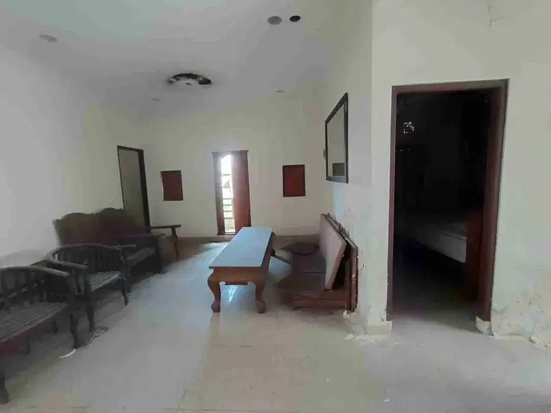 Di Jual Rumah 2 Lantai Kawasan Premium
Graha Liva Kertalangu, Desa Batubulan, Kec. Sukawati, Kab. Gianyar, Provinsi Bali - Image 5 of 10