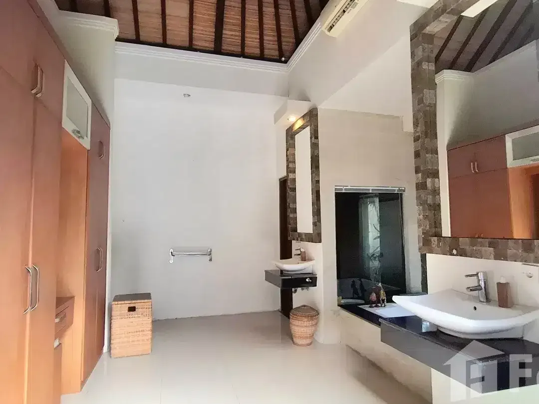 2 Bedroom Villa for rent in Ungasan, Bali - Image 8 of 9