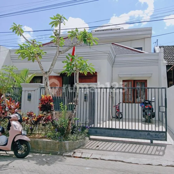 Premium Home For Sale In Cluster Puri Gading, Fully Furnished, Ready To Move In - Image 1 of 4
