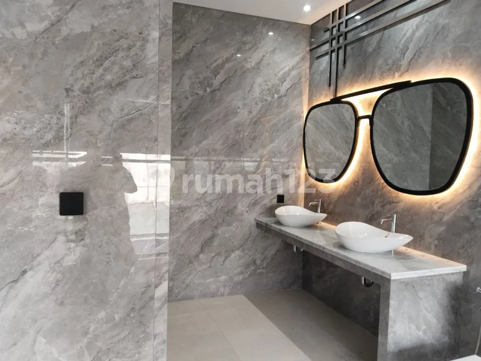 4 Unit Brand New Villa Berlokasi di Wisata Tanah Lot Tabanan. - Image 2 of 4