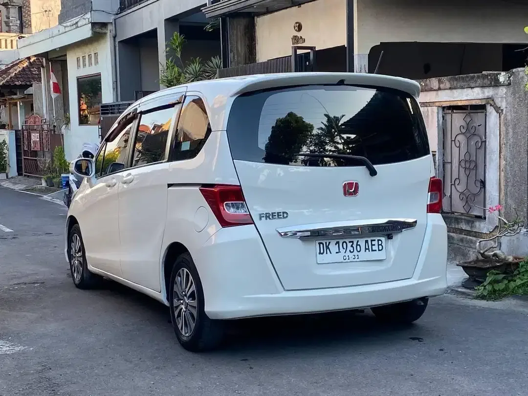 HONDA FREED PSD 2015 AT - PUTIH - Image 5 of 10