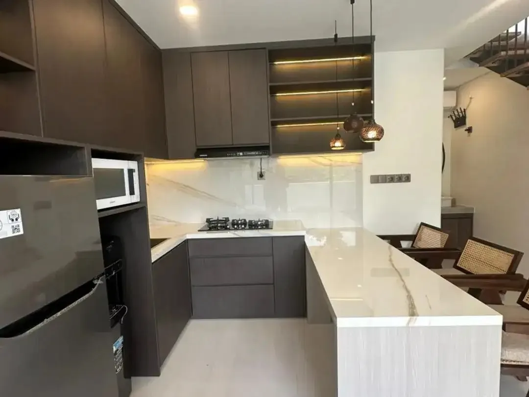 VILLA READY BRAND NEW BIG POOL MODERN KAWASAN STARTEGIS SABA NEAR BEACH - Image 8 of 10