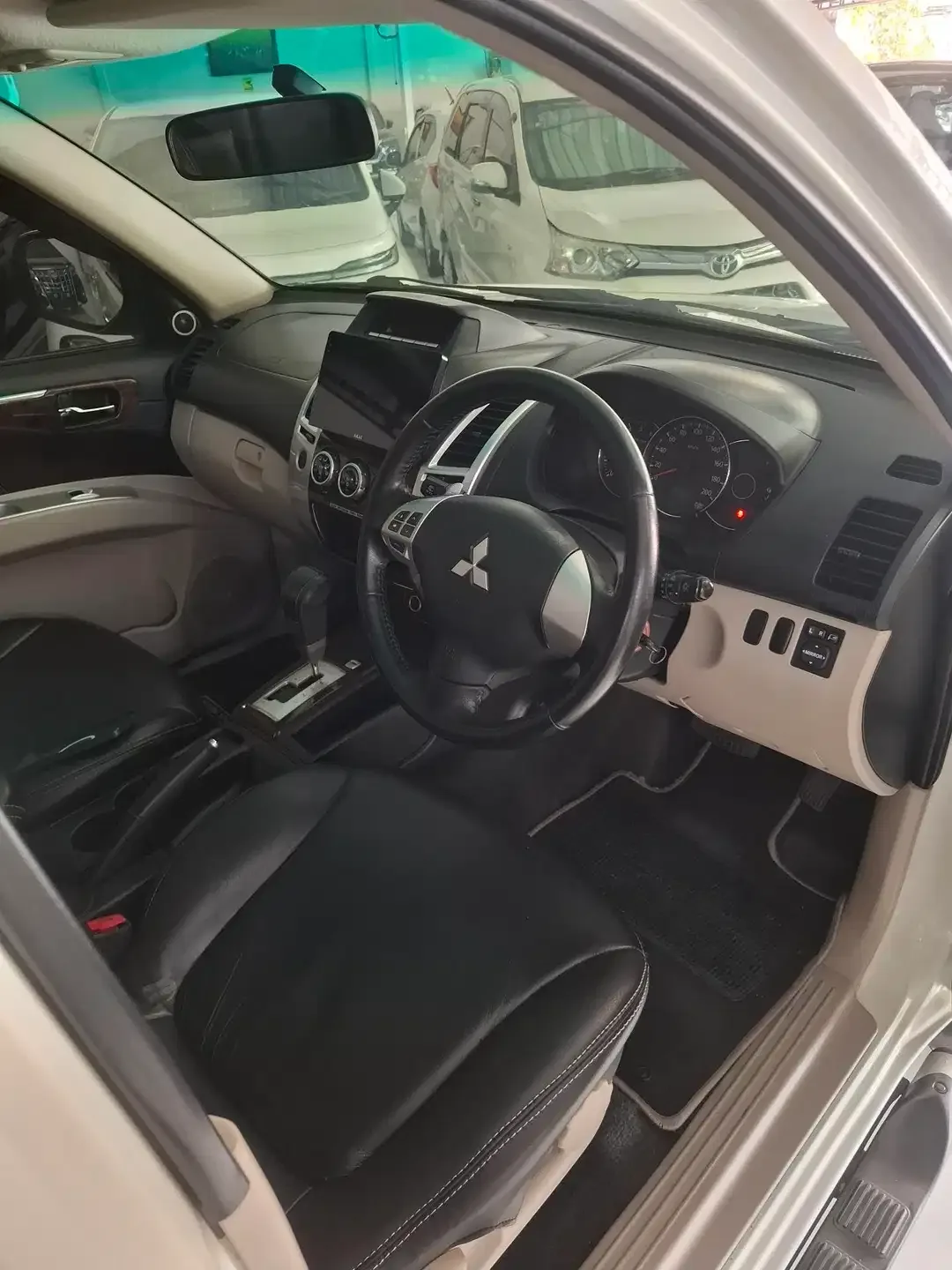 Pajero dakar sport vgt - Image 5 of 6