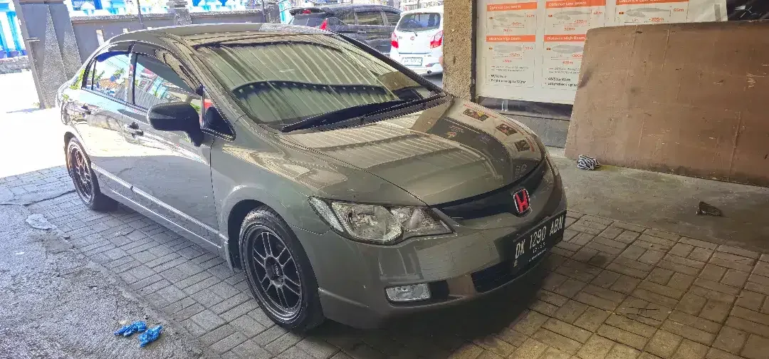HONDA CIVIC FD2 - Image 2 of 6