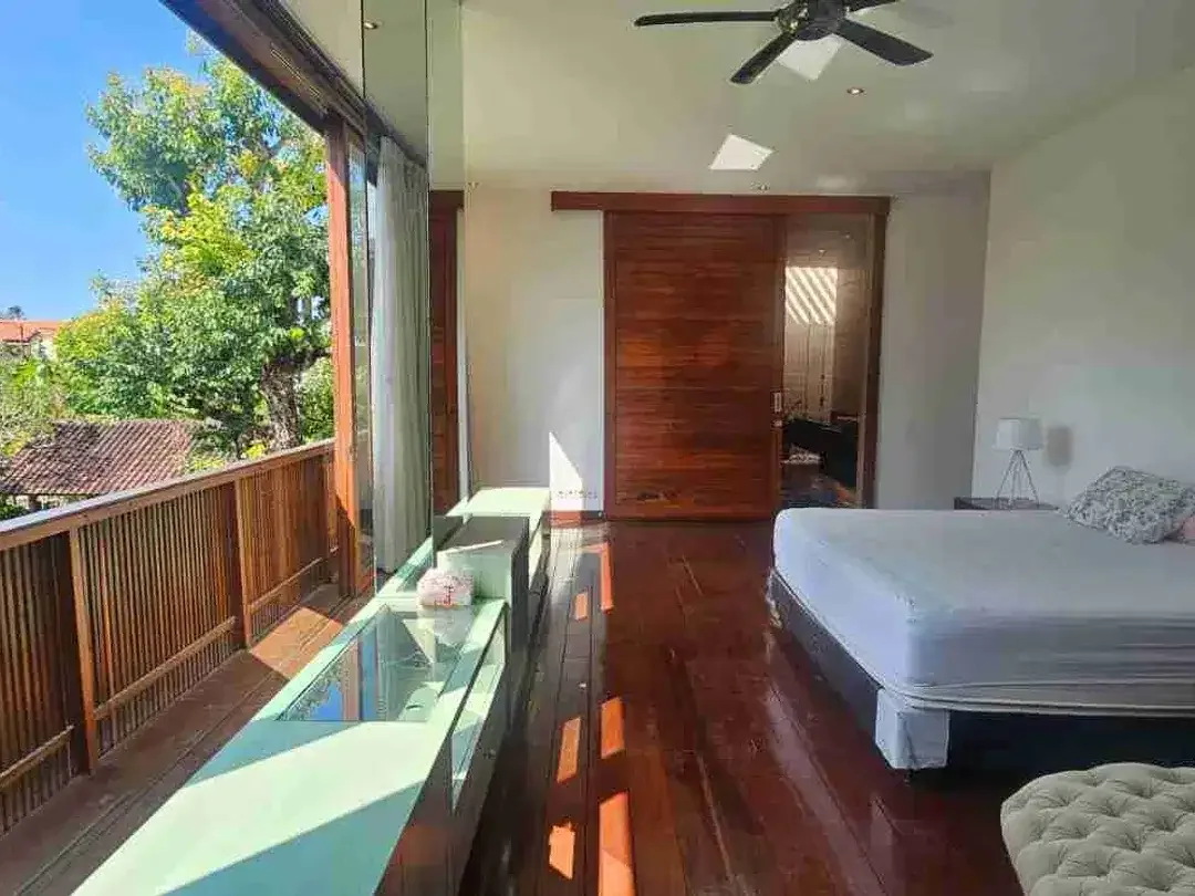 DIJUAL/FREEHOLD : LUXURY VILLA FOR SALE IN FRAME CENTRAL SANUR DENPASAR BALI - Image 8 of 10